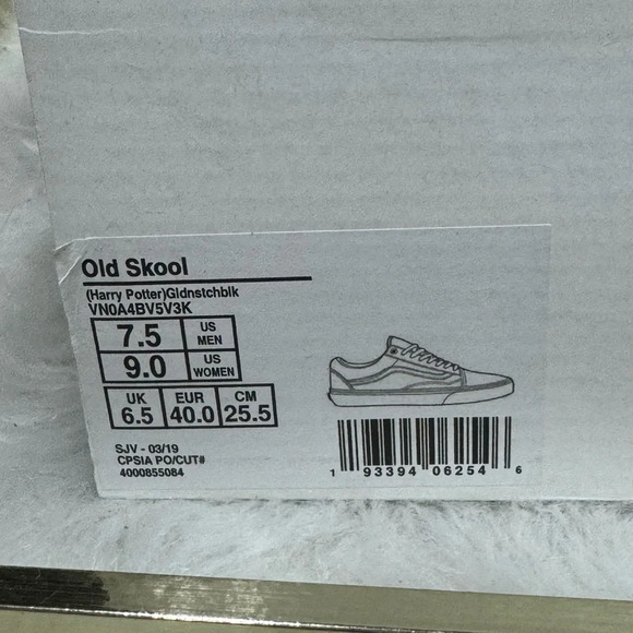 Harry Potter Golden Snitch  x VANS Old Skool Sneakers NEW - Picture 12 of 13